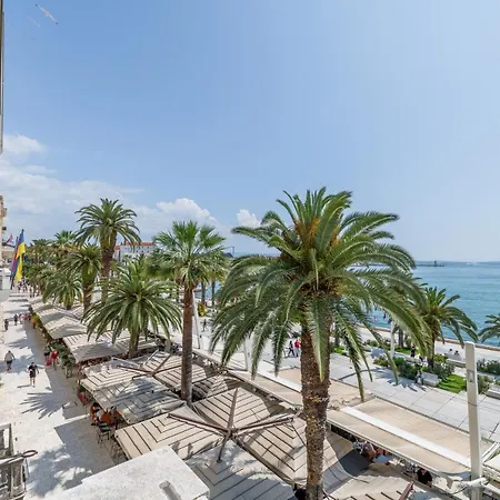 Grand Promenade - Tale Of The Sea Apartment Split